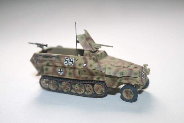 i) Sd.Kfz.251/10 Ausf.C
