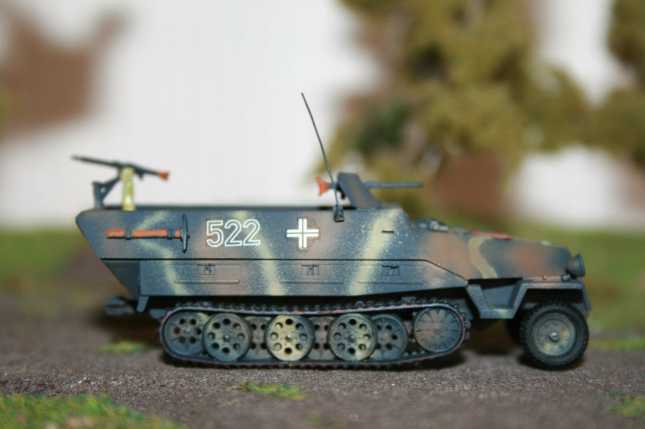 c) Sd.Kfz.251/1 Ausf.D
